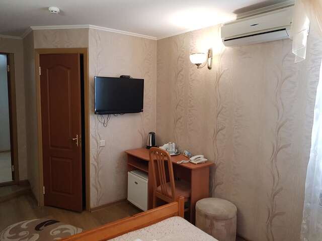 Отель Пилигрим 2 Николаев-27